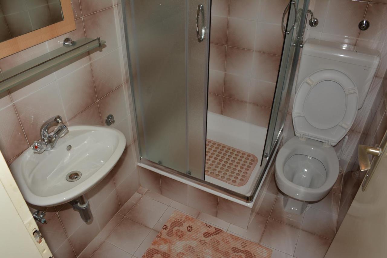Apartamento Rusendic Makarska Exterior foto